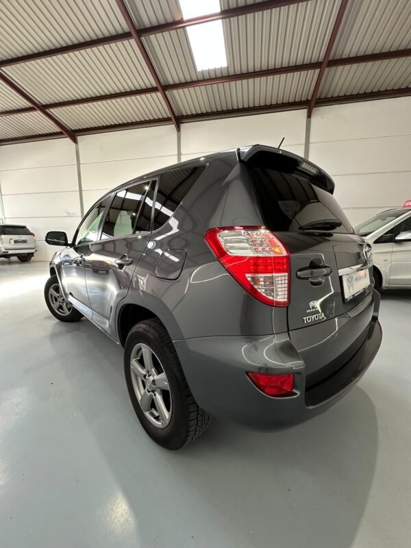 TOYOTA RAV 4 150D AWD Advance