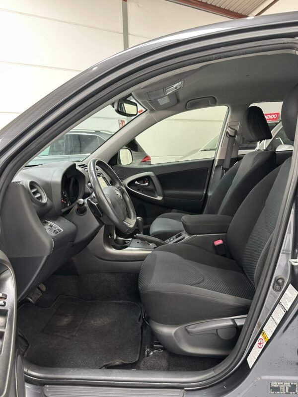 TOYOTA RAV 4 150D AWD Advance