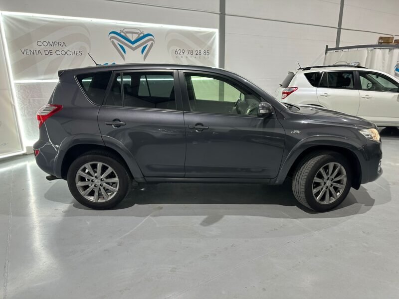 TOYOTA RAV 4 2.2D-CAT Executive 4×4 CS AutoDrive