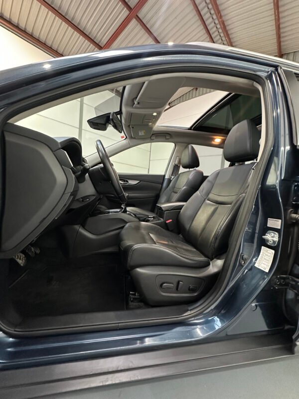 NISSAN X-TRAIL dCi 130CV 96kW XTRONIC TEKNA LIMIT ED