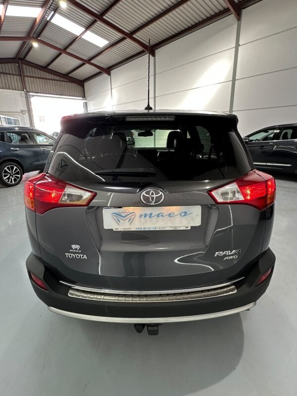 TOYOTA RAV 4 150D AWD Advance