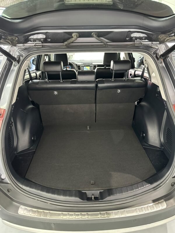 TOYOTA RAV 4 150D AWD Advance